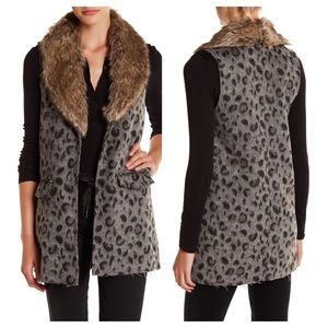 MOBWIFE Fur Collar Animal Print Vest